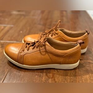 Men's Tan Tommy Bahama Leather Casual Shoes